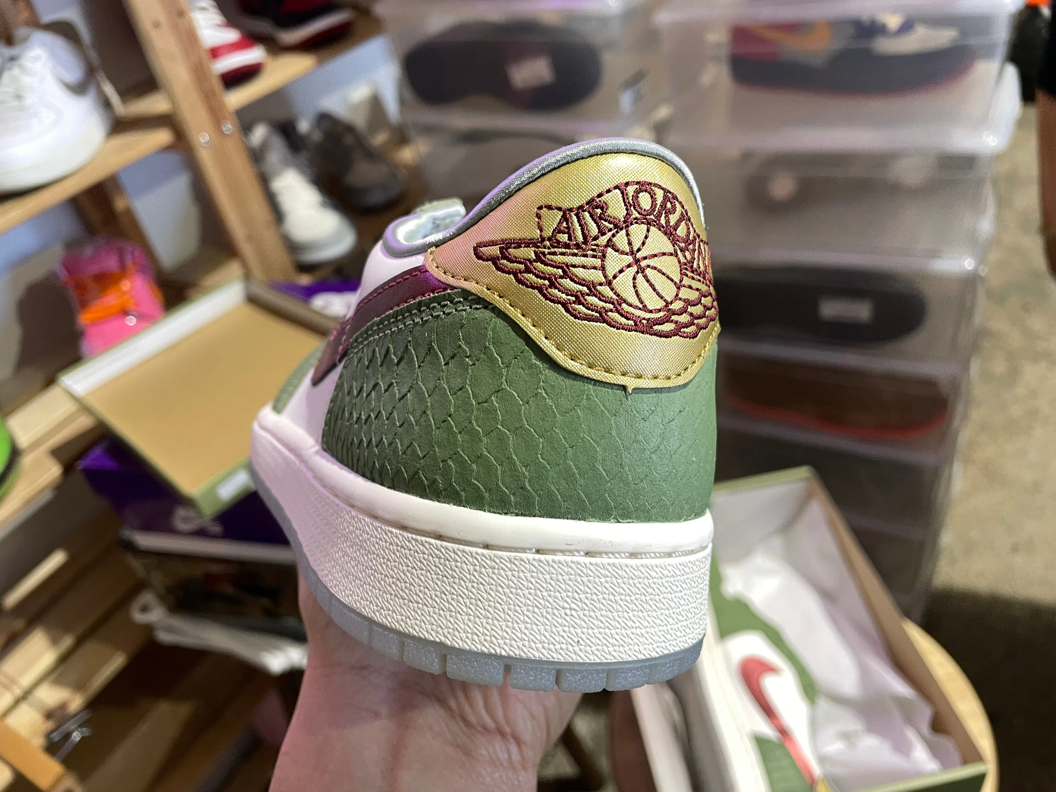 Air Jordan 1 Retro Low OG - Year of the Dragon