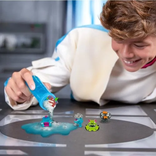 MrBeast Lab Swarms 5 Pack 1-Inch Figures (1 Random Blind Pack)